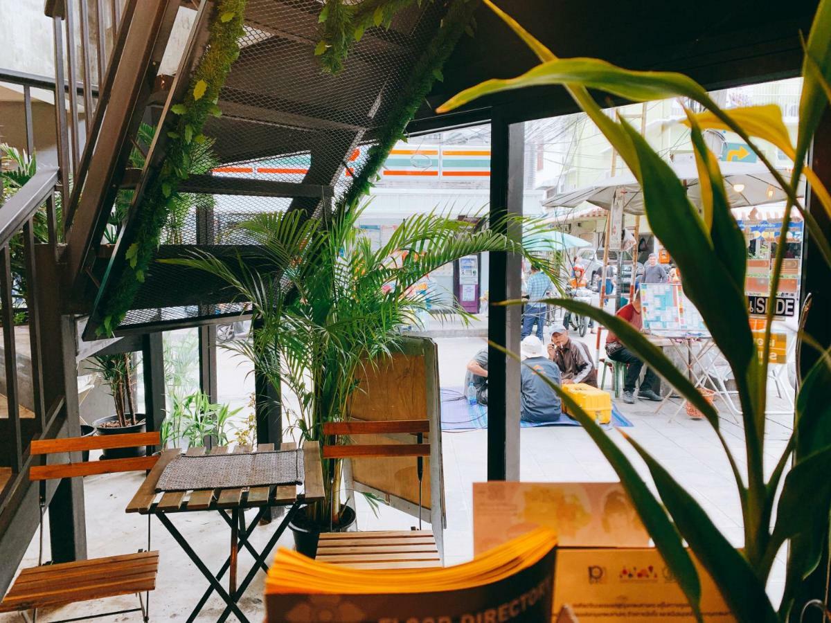 نزل بانكوكفي Oasis Cafe And Nap المظهر الخارجي الصورة