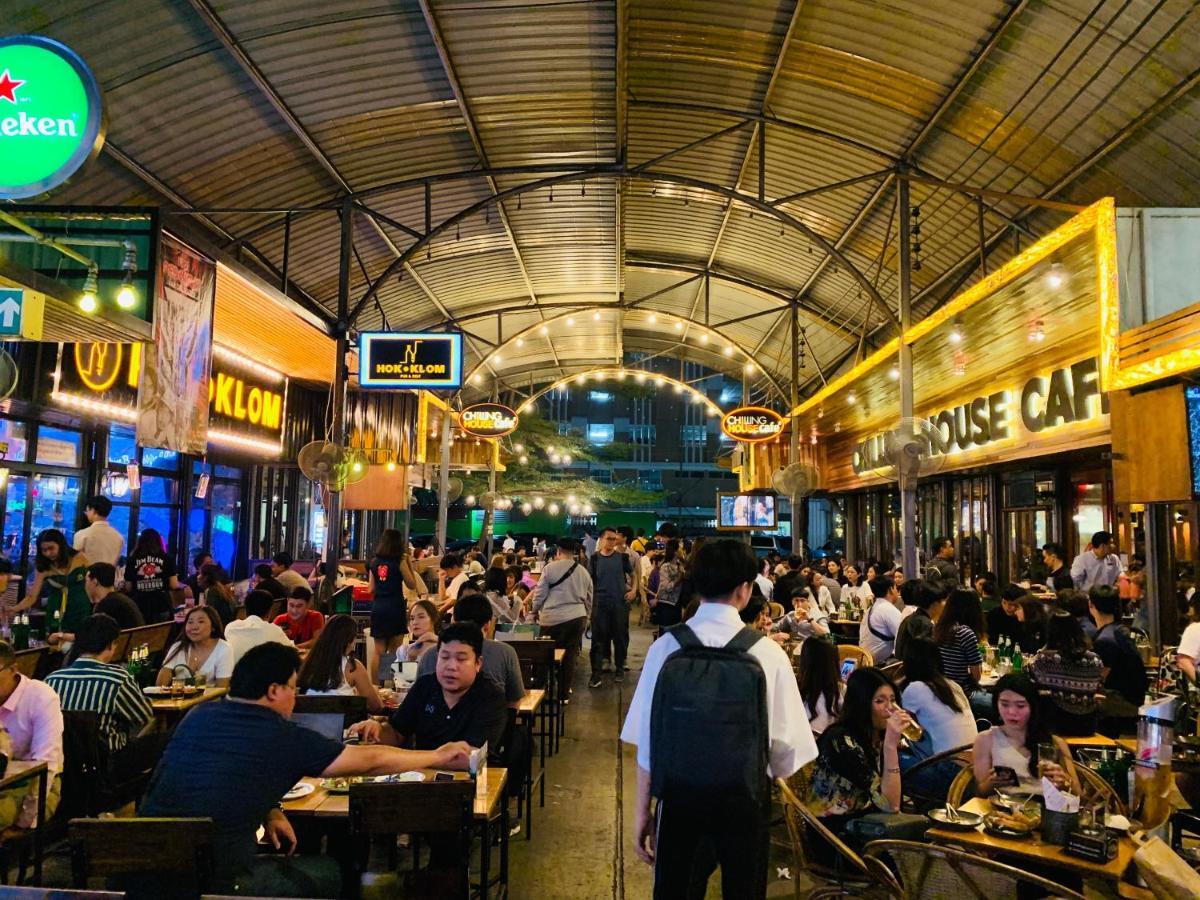 نزل بانكوكفي Oasis Cafe And Nap المظهر الخارجي الصورة